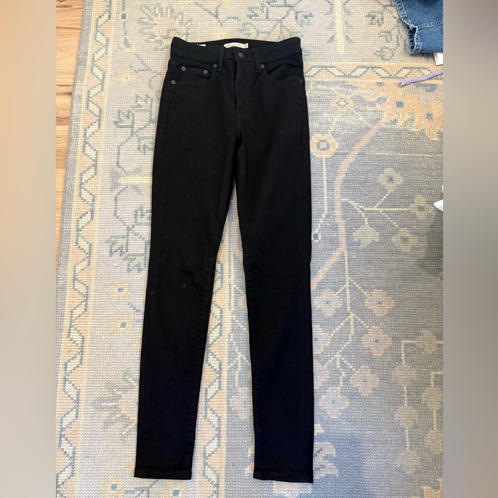 Levi's 721 High Rise Skinny Jeans